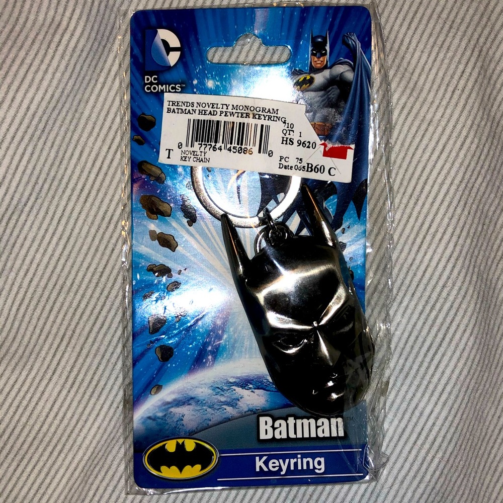DC Comics BATMAN Key Ring, NWT, Detailed & Heavy!